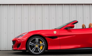 Ferrari Portofino 32