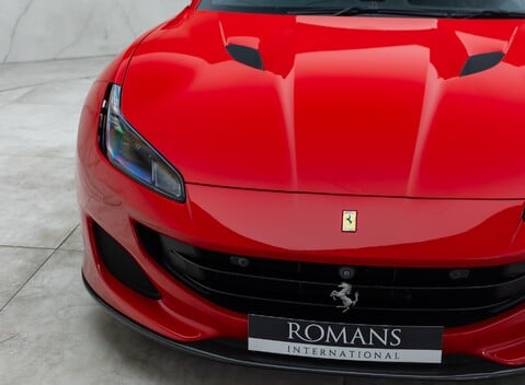 Ferrari Portofino 32