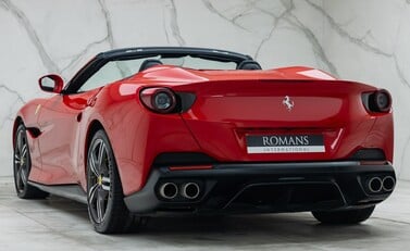 Ferrari Portofino 13