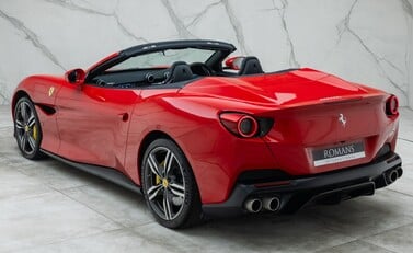 Ferrari Portofino 16