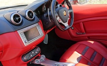 Ferrari California 6