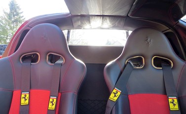 Ferrari Enzo 14