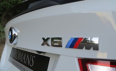BMW X6 M 9