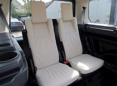 Land Rover Discovery SDV6 HSE 7