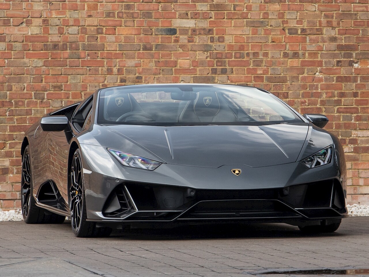 Used Lamborghini Huracan LP640-4 EVO Spyder for sale Used Lamborghini Huracan LP640-4 EVO Spyder for sale
