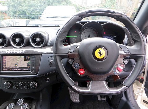 Ferrari FF 5