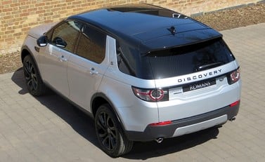Land Rover Discovery HSE 8