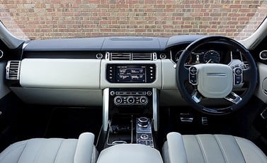 Land Rover Range Rover 4.4 SDV8 Autobiography 6