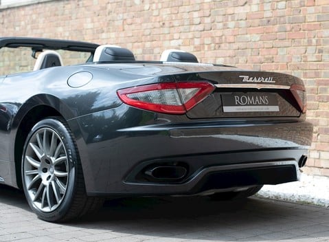Maserati Grancabrio Sport 24