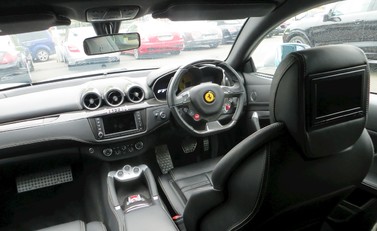 Ferrari FF 11