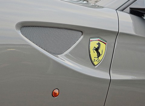 Ferrari FF 9