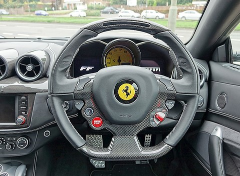 Ferrari FF 23