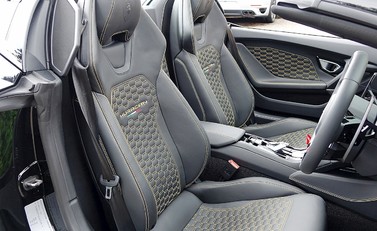Lamborghini Huracan Spyder 18