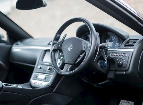 Maserati Granturismo S MC Shift 11