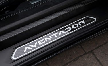 Lamborghini Aventador LP 750-4 SV Coupe 20