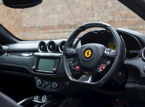 Ferrari FF 11