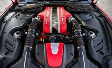 Ferrari FF 29