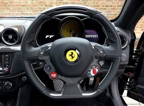 Ferrari FF 4