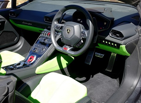 Lamborghini Huracan Spyder 19