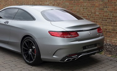 Mercedes-Benz S63 S63 Coupe 11