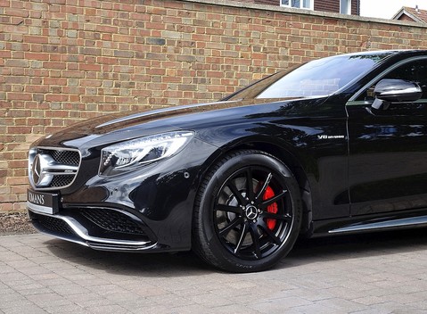 Mercedes-Benz S63 AMG Coupe 9