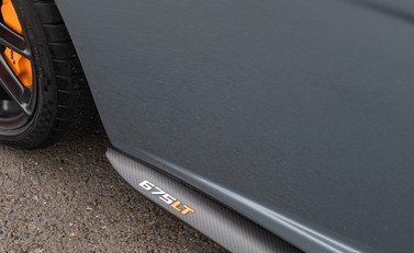McLaren 675LT 29