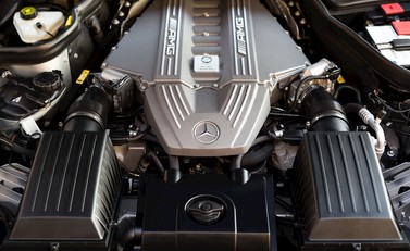 Mercedes-Benz SLS AMG 22