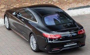 Mercedes-Benz S Class S65 Coupe 9