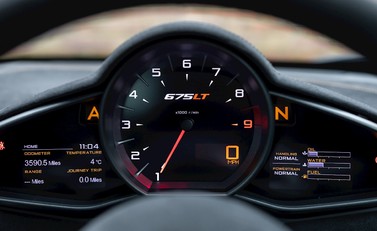 McLaren 675LT 18
