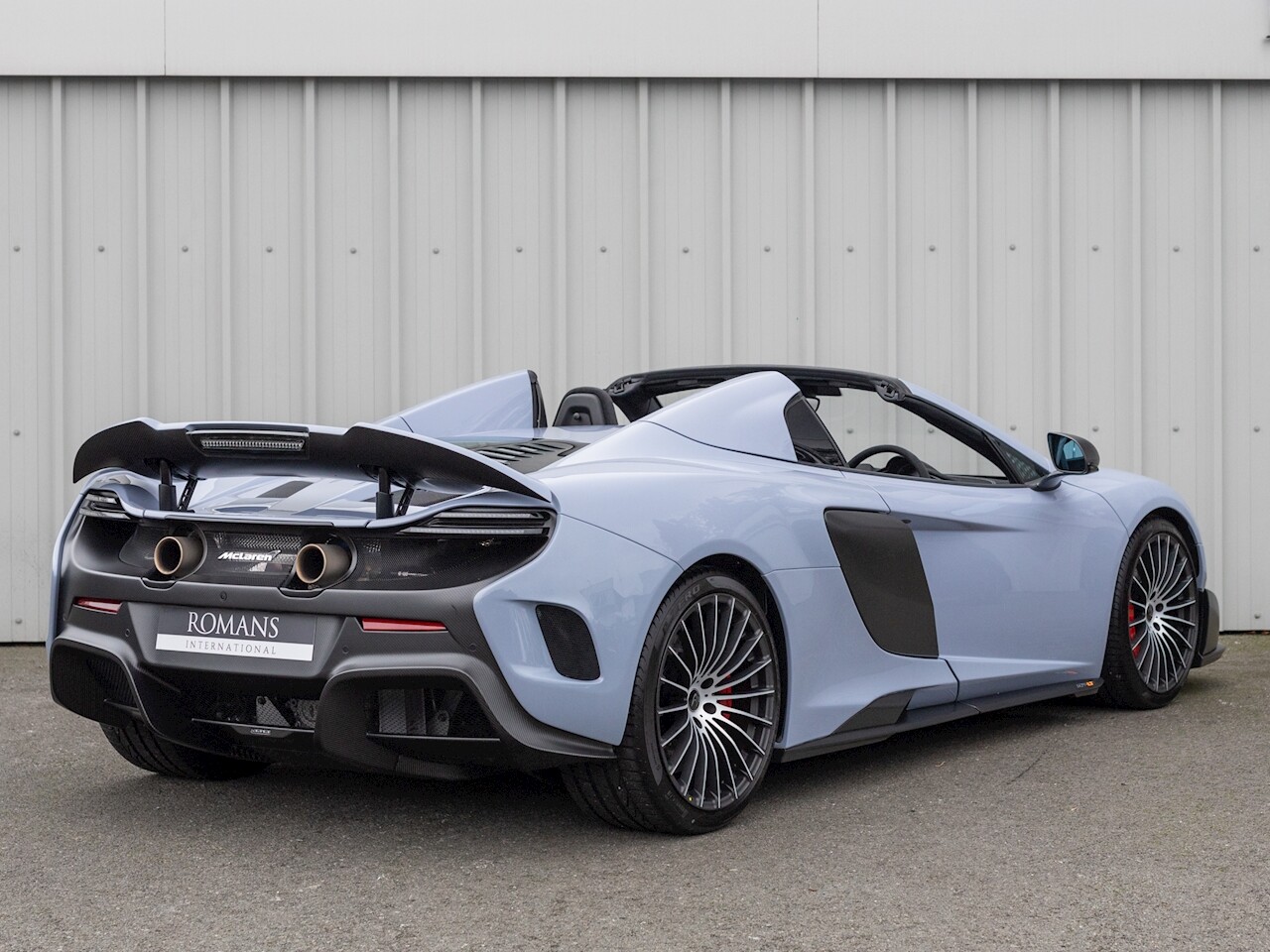 500 Units Limited Mclaren Exclusive Box Pma 1/43 675Lt