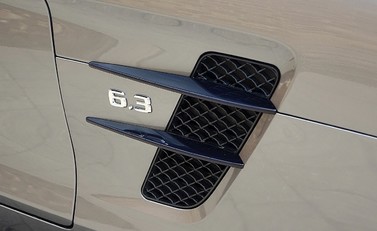 Mercedes-Benz SLS AMG GT Roadster 24