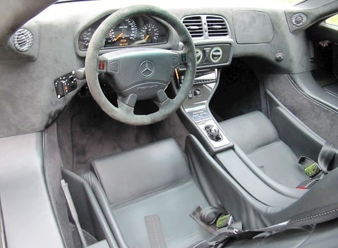 Mercedes-Benz CLK GTR 10
