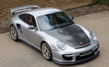 Porsche 911 (997) GT2 RS 3