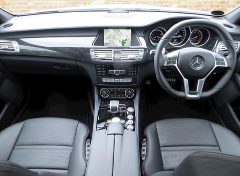 Mercedes-Benz CLS AMG 8