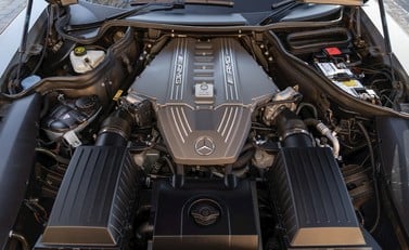 Mercedes-Benz SLS AMG 26