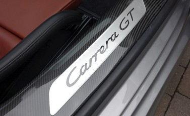 Porsche Carrera GT 27