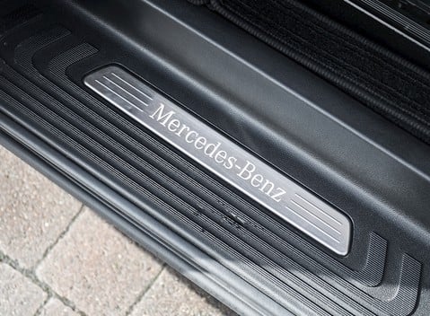 Mercedes-Benz V Class D AMG Line (Extra Long) 29