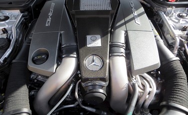 Mercedes-Benz SL Series AMG 16