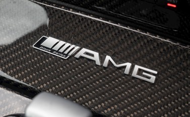 Mercedes-Benz CLK AMG Black Series 19