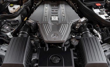 Mercedes-Benz SLS AMG 27