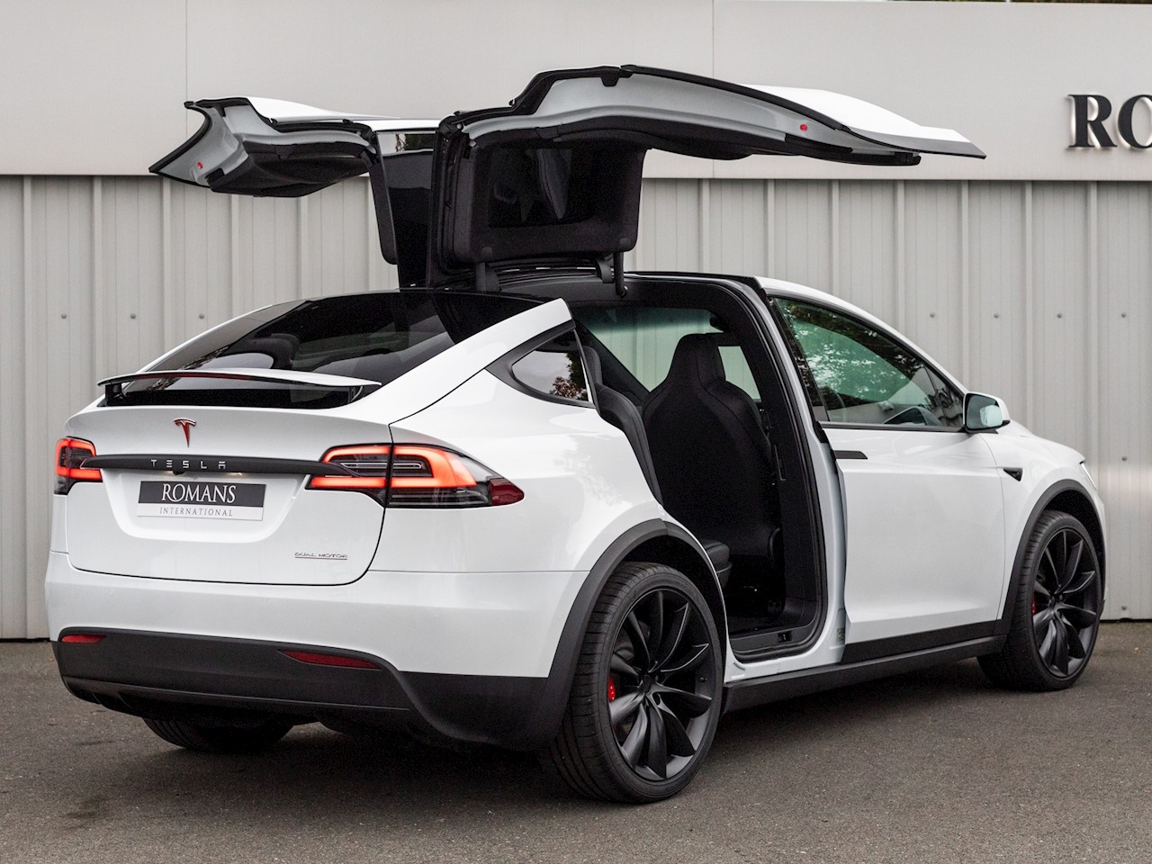 Used Tesla Model X Performance Ludicrous for sale | Pearl White