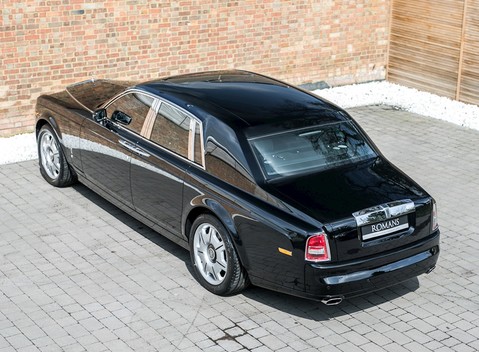 Rolls-Royce Phantom 9
