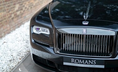 Rolls-Royce Ghost Black Badge 26