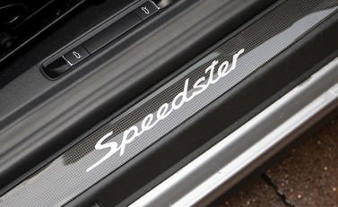 Porsche 911 (991.2) Speedster 24
