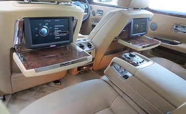 Rolls-Royce Ghost 10