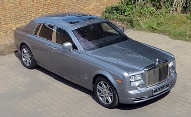 Rolls-Royce Phantom 18