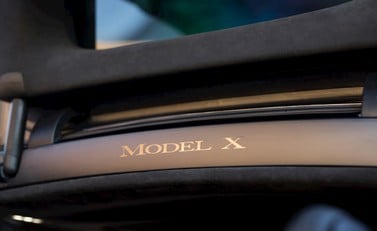 Tesla Model X X P100 21