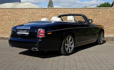 Rolls-Royce Phantom Drophead Series II 26