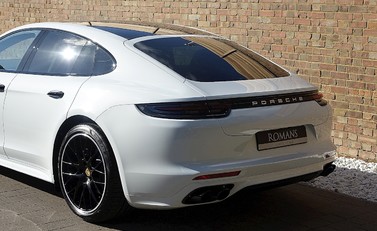 Porsche Panamera 4S 18