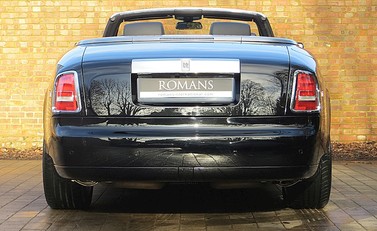 Rolls-Royce Phantom Drophead Coupe 11
